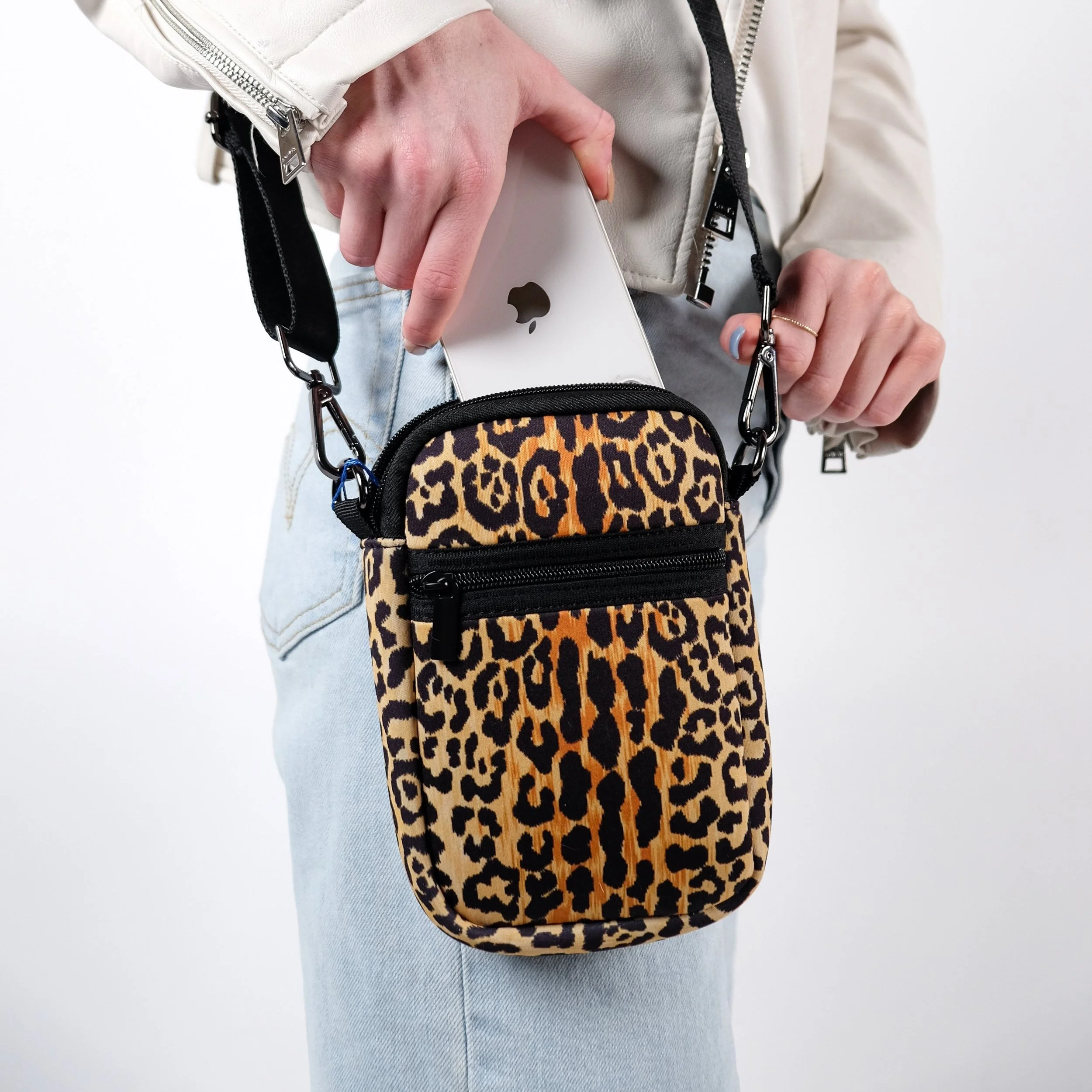 Exotic Leopard Cellphone Bag Parker Hyde